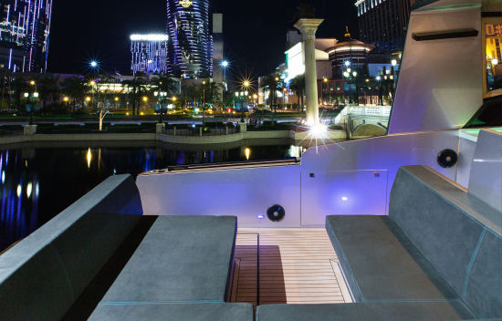 Bravo Yachts B36 mood lighting