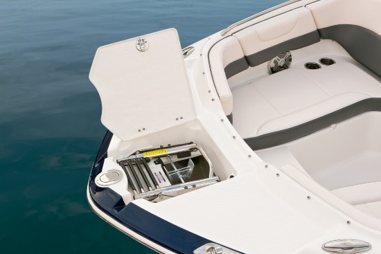 Chaparral 230 SunCoast