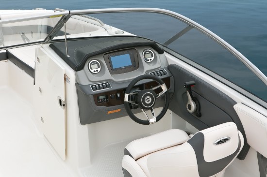 Chaparral 230 SunCoast