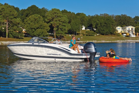 Chaparral 230 SunCoast