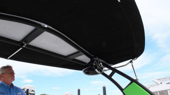 Chaparral 243 Vortex VRX arch