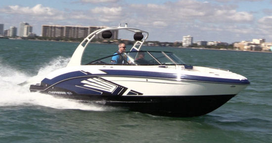 Chaparral 243 Vortex VRX running shot