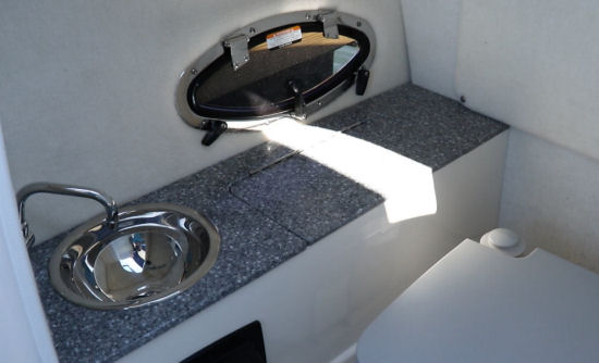 Chaparral 243 Vortex VRX sink