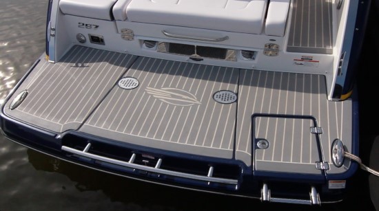 Chaparral 267 SSX Swim Platform