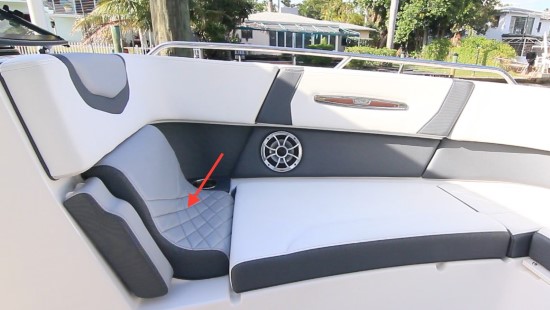 Chaparral 287 SSX lumbar support