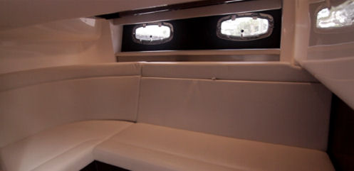 Chaparral 337 SSX cabin lounge