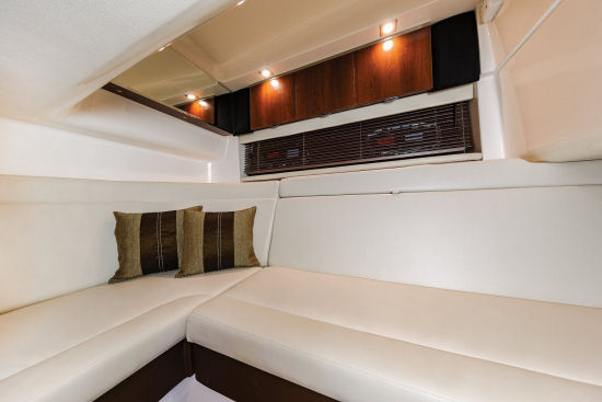 Chaparral 337 SSX cabin lounge