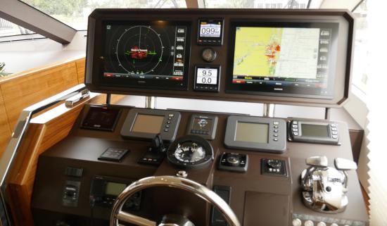 Cheoy Lee CLA 76 Flybridge dash