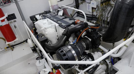 Cheoy Lee CLA 76 Flybridge