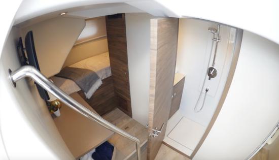 Cheoy Lee CLA 76 Flybridge swim platform