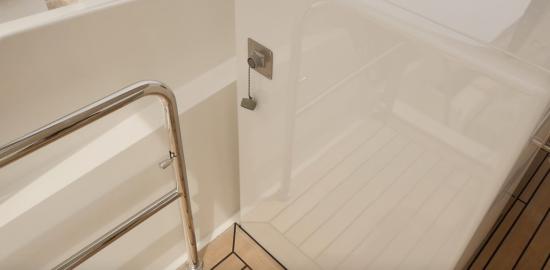 Cheoy Lee CLA 76 Flybridge jack