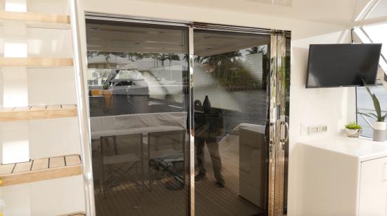 Cheoy Lee CLA 76 Flybridge aft salon door