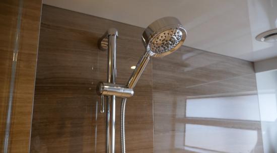 Cheoy Lee CLA 76 Flybridge shower