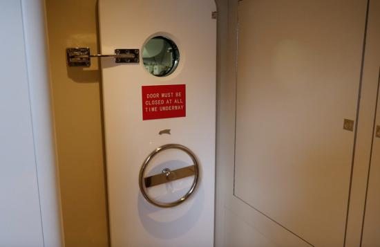 Cheoy Lee CLA 76 Flybridge water tight door