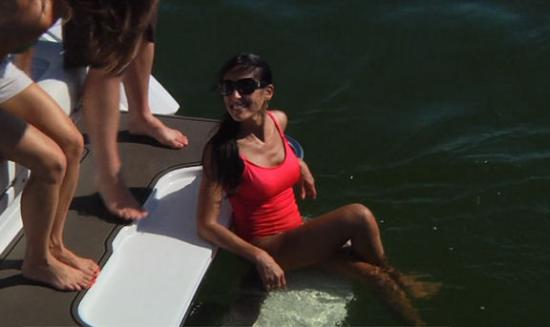 Cobalt R7 stern step