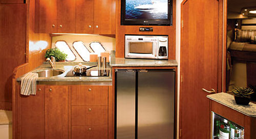 Cruisers Yachts 420 Sports Coupe