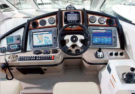 Cruisers Yachts 520 Sports Coupe