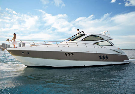 Cruisers Yachts 520 Sports Coupe