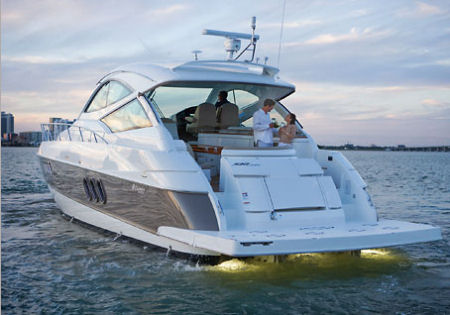 Cruisers Yachts 520 Sports Coupe
