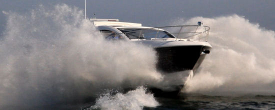 Cruisers Yachts 390 Express Coupe running shot