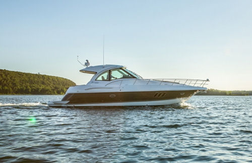 Cruisers Yachts 430 Sports Coupe