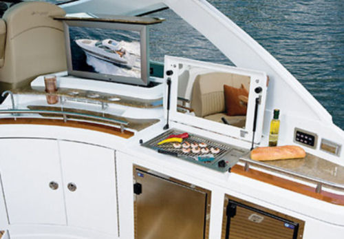 Cruisers Yachts 540 Sports Coupe