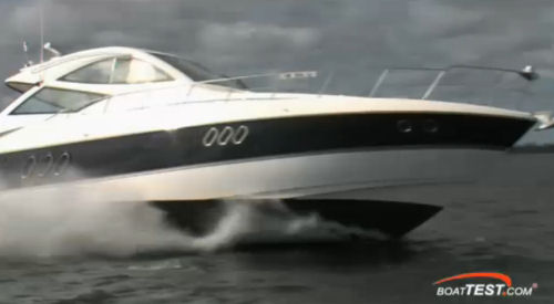 Cruisers Yachts 540 Sports Coupe