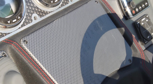 Cruisers Yachts 338 Bow Rider