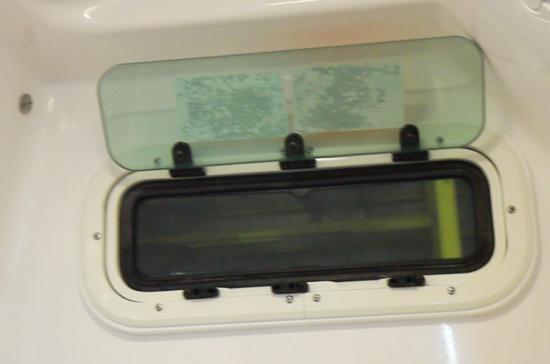 Everglades 273CC screen port