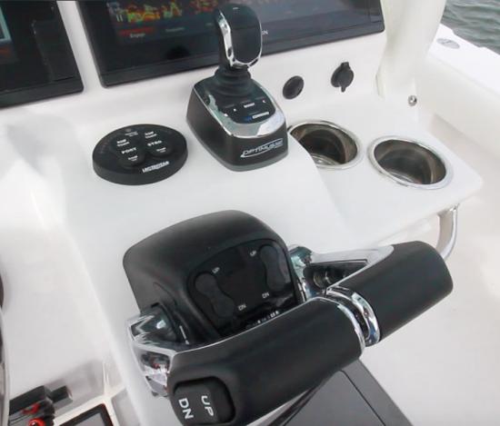 Everglades 273CC trim tabs