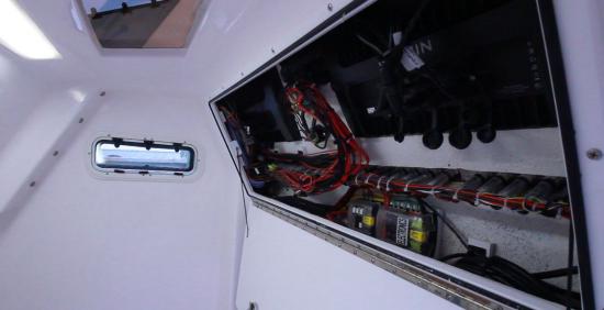 Everglades 335CC helm rigging