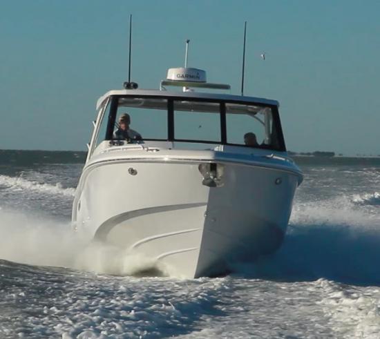 Everglades 340DC running