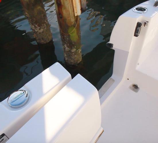 Everglades 340DC utility door