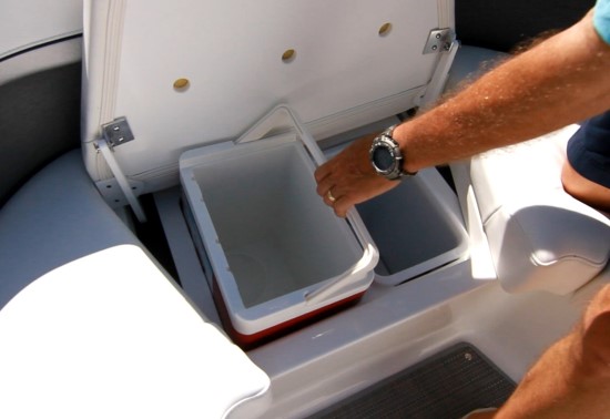 Formula 350 CBR OB cooler