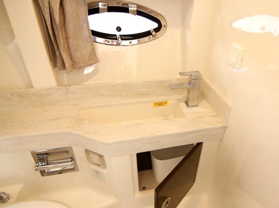 Formula 350 CBR OB toilet paper rack