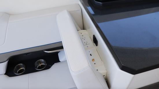 Formula 400 Super Sport Crossover back rest