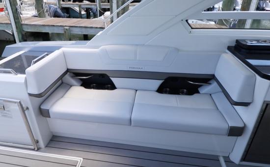 Formula 400 Super Sport Crossover