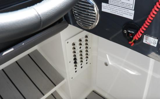 Formula 400 Super Sport Crossover breaker