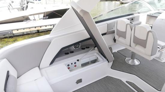 Four Winns Horizon 350 OB bench seat