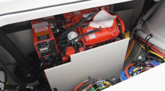 Four Winns Horizon 350 OB generator