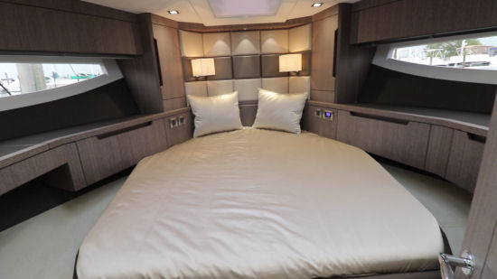 Galeon 500 Fly guest