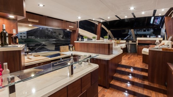 Galeon 560 Skydeck Galley and Salon