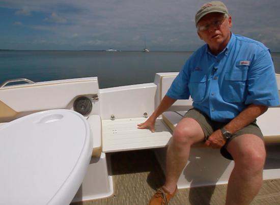 Glastron GTD 180 fold down