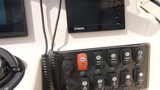 Grady-White Freedom 215 Yamaha Display