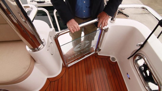 Hampton Yachts 658 Endurance LRC gate