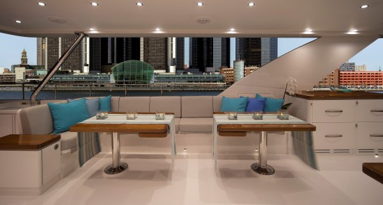 Hargrave 100 Sassy out door