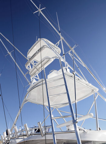 Hatteras 45 Express tower