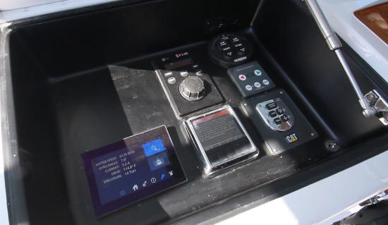 Hatteras GT59 engine buttons