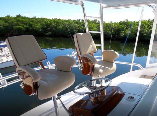 Hatteras GT59 helm seats