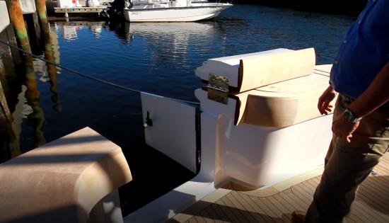 Hatteras GT59 transom door